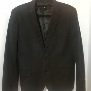 H&M’s Men’s Tuxedo Lapel Dinner Jacket 38R Black